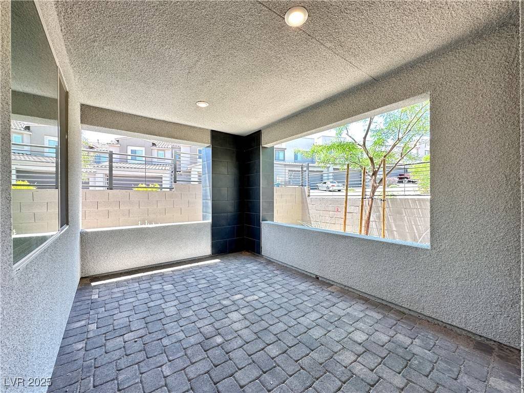 Las Vegas, NV 89138,483 Fairview Hills ST