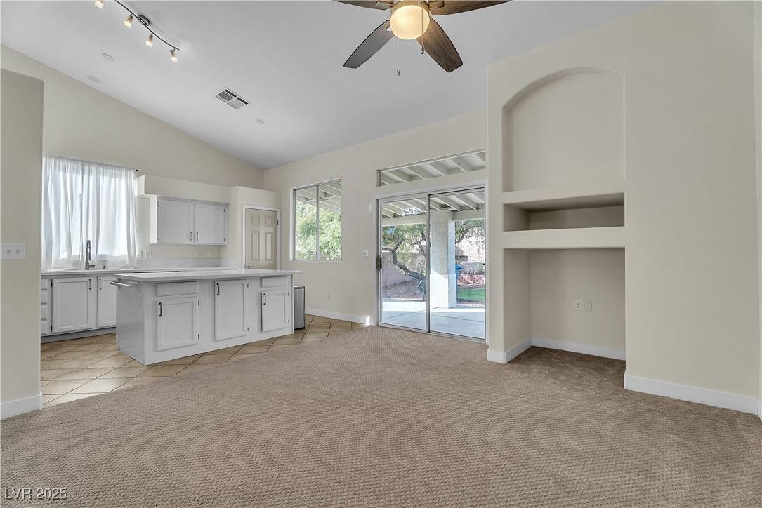 North Las Vegas, NV 89032,3713 Nairobi LN