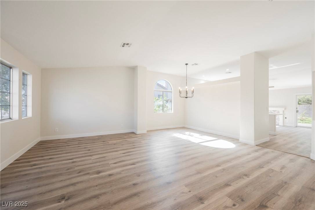 North Las Vegas, NV 89032,4336 Fenton LN