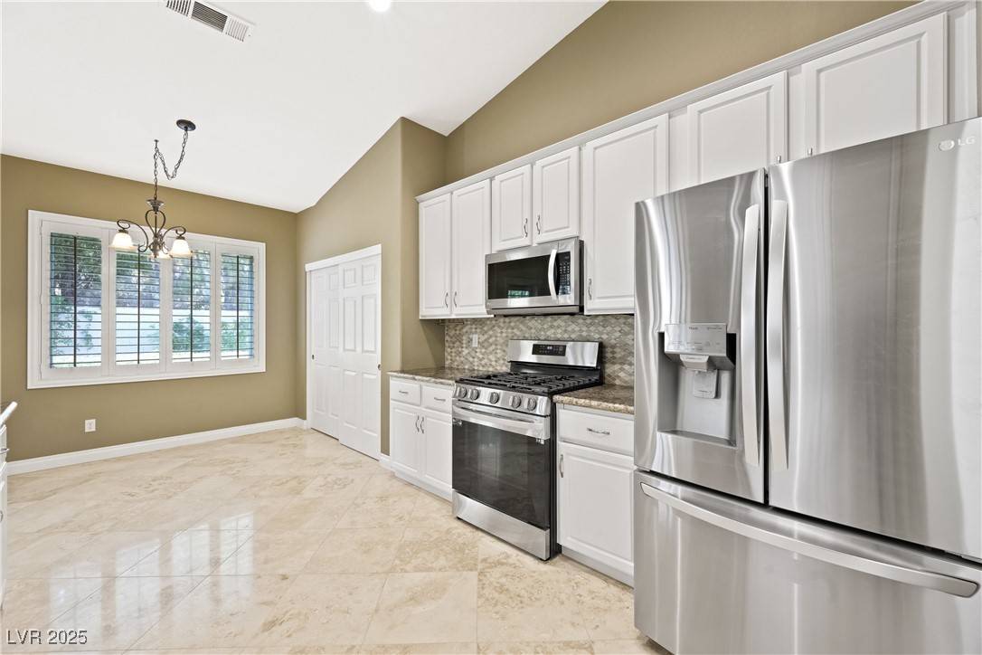 Las Vegas, NV 89145,8541 Highland View AVE