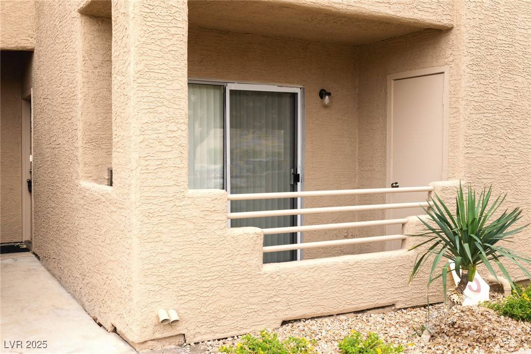 Laughlin, NV 89029,2191 Bay Club DR #102