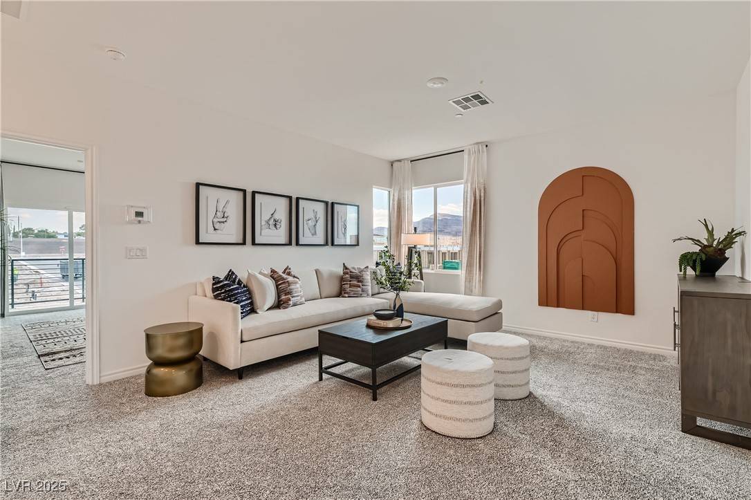 Henderson, NV 89015,240 White Crest Peak AVE
