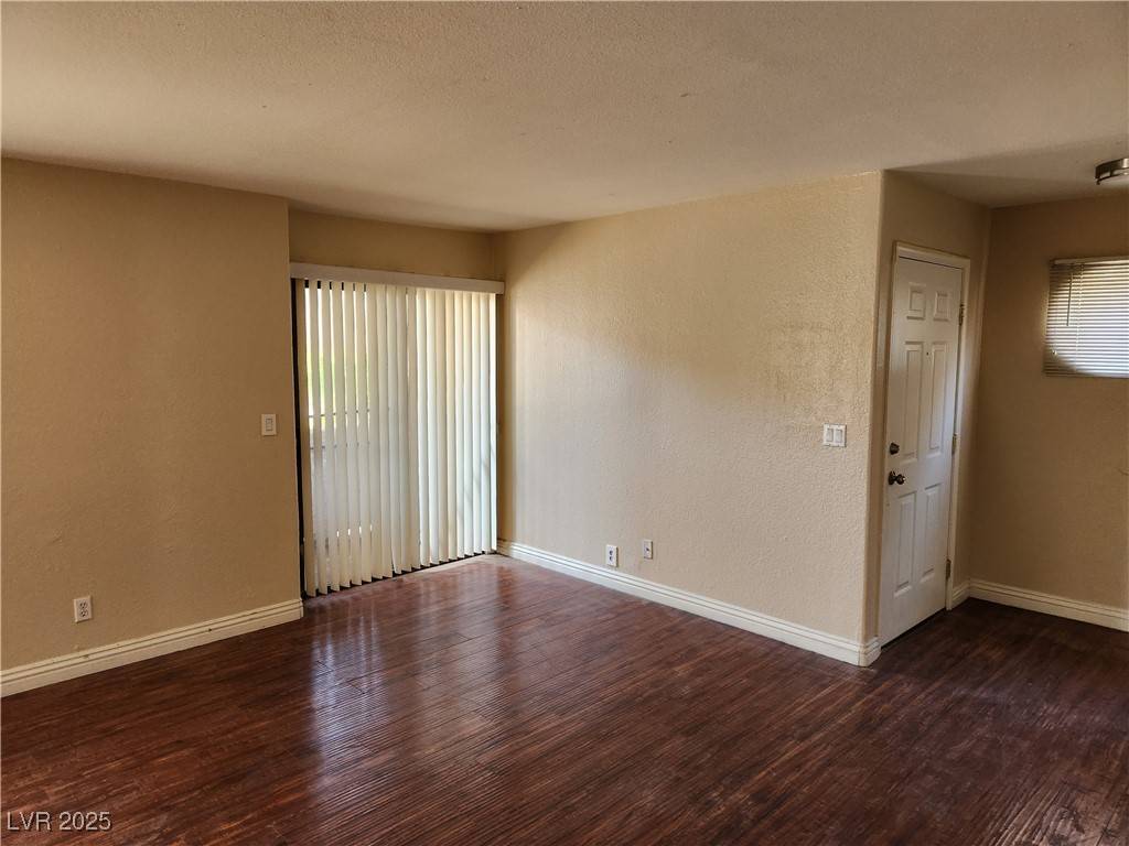 Las Vegas, NV 89142,2974 Juniper Hills BLVD #104
