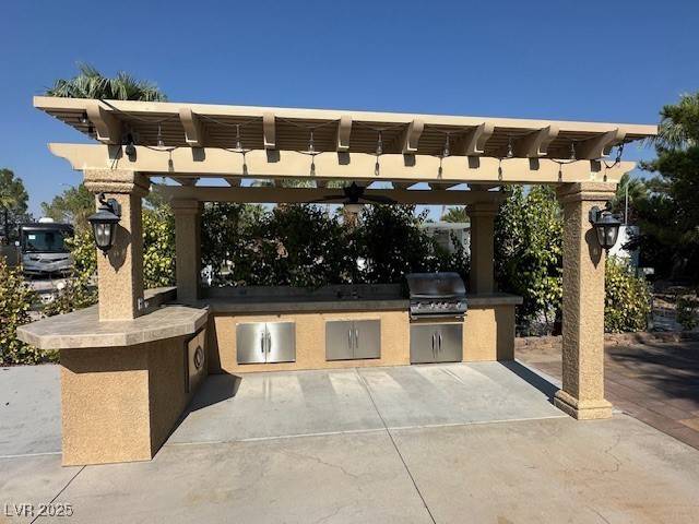 Las Vegas, NV 89139,8175 Arville ST #262
