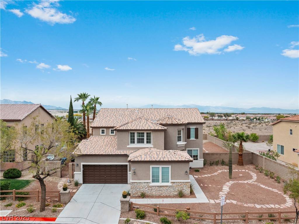 Las Vegas, NV 89113,7756 River Mist CT