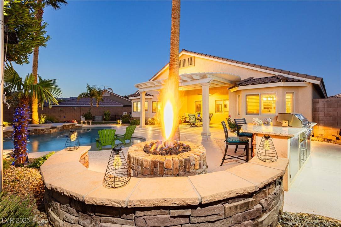 Las Vegas, NV 89131,10243 Cowboys Dream ST
