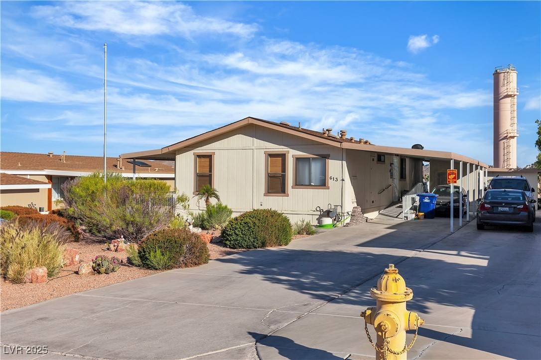 Boulder City, NV 89005,613 Mount Williamson WAY