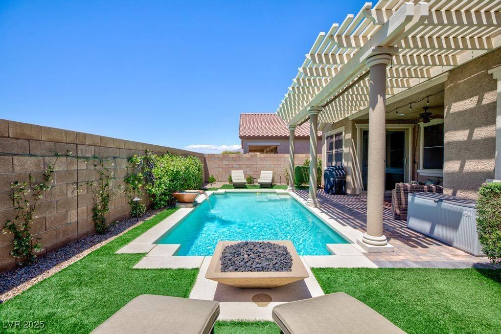 Henderson, NV 89011,1081 Via Gandalfi