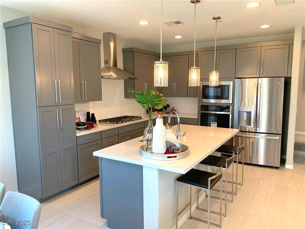 Las Vegas, NV 89130,6511 Dove Point PL