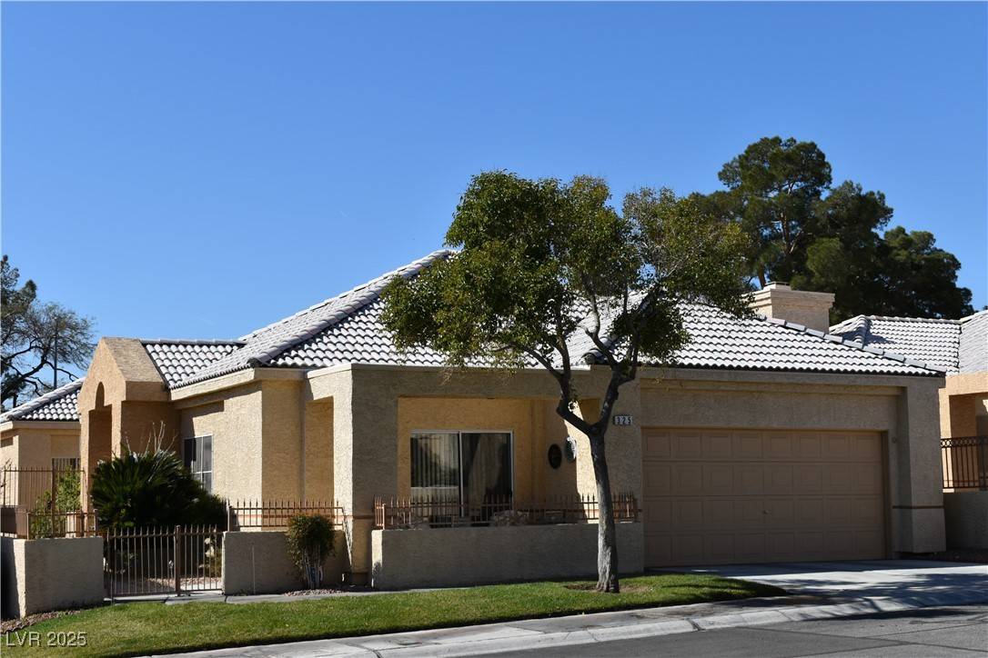 Las Vegas, NV 89107,325 Wild Plum LN