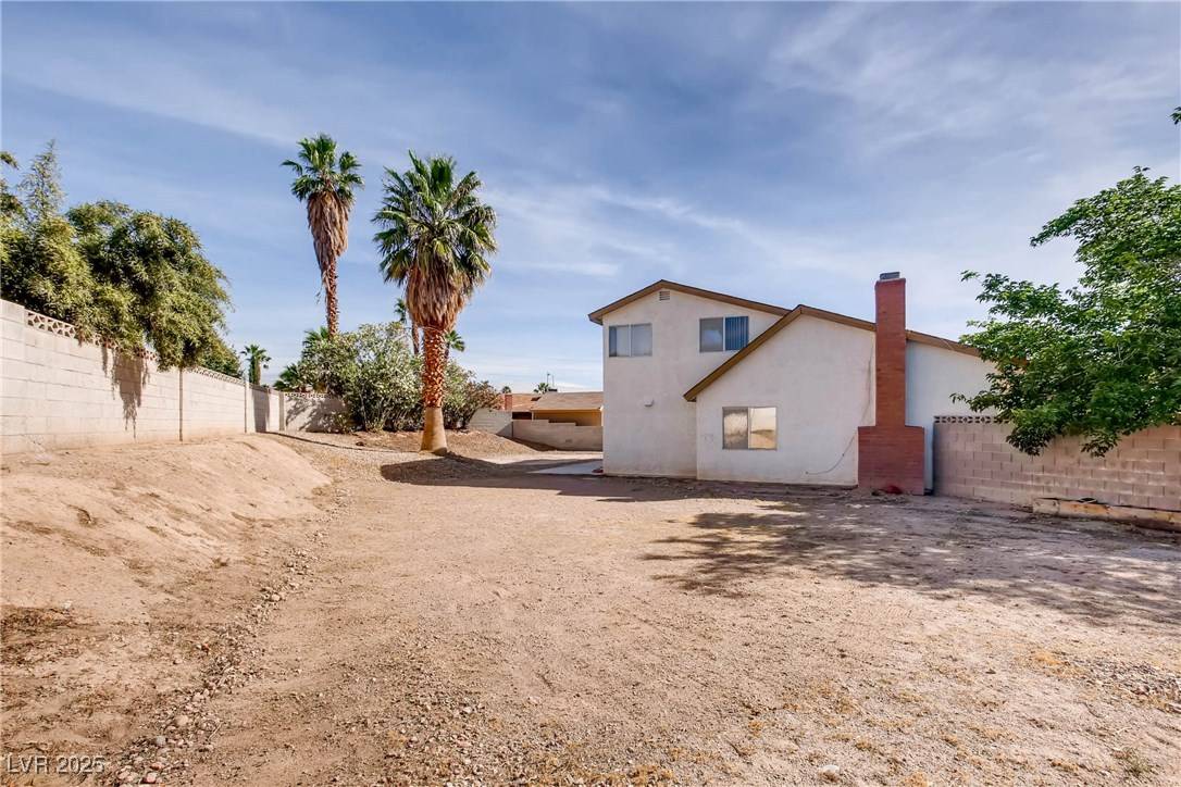 Las Vegas, NV 89147,4205 NEWHAVEN DR