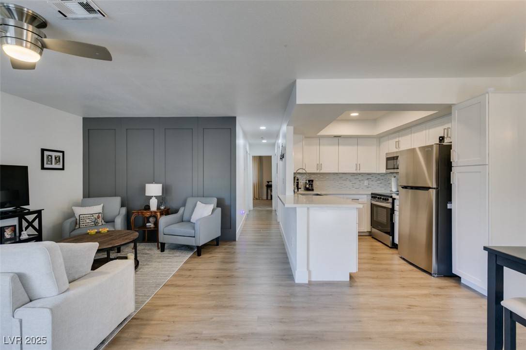 Henderson, NV 89014,718 Nectarine CT