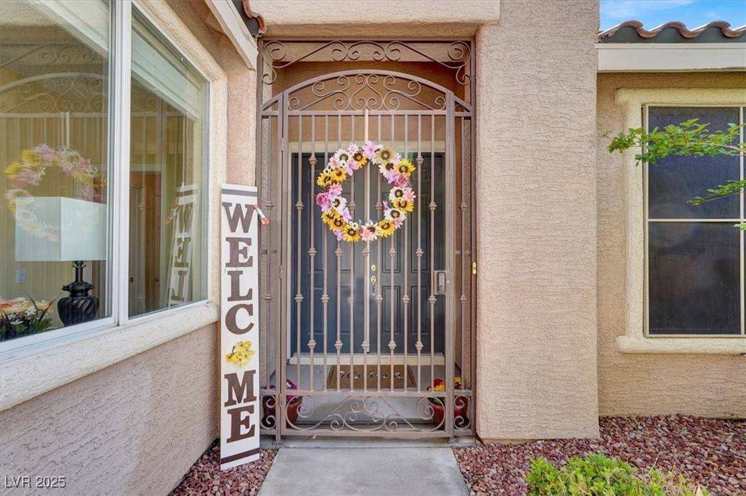 Las Vegas, NV 89131,8608 Willow Cabin ST