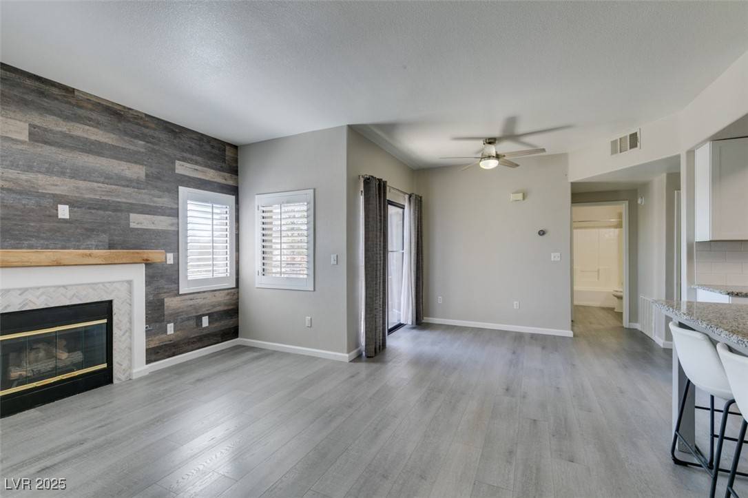 Las Vegas, NV 89166,8250 N Grand Canyon DR #2001