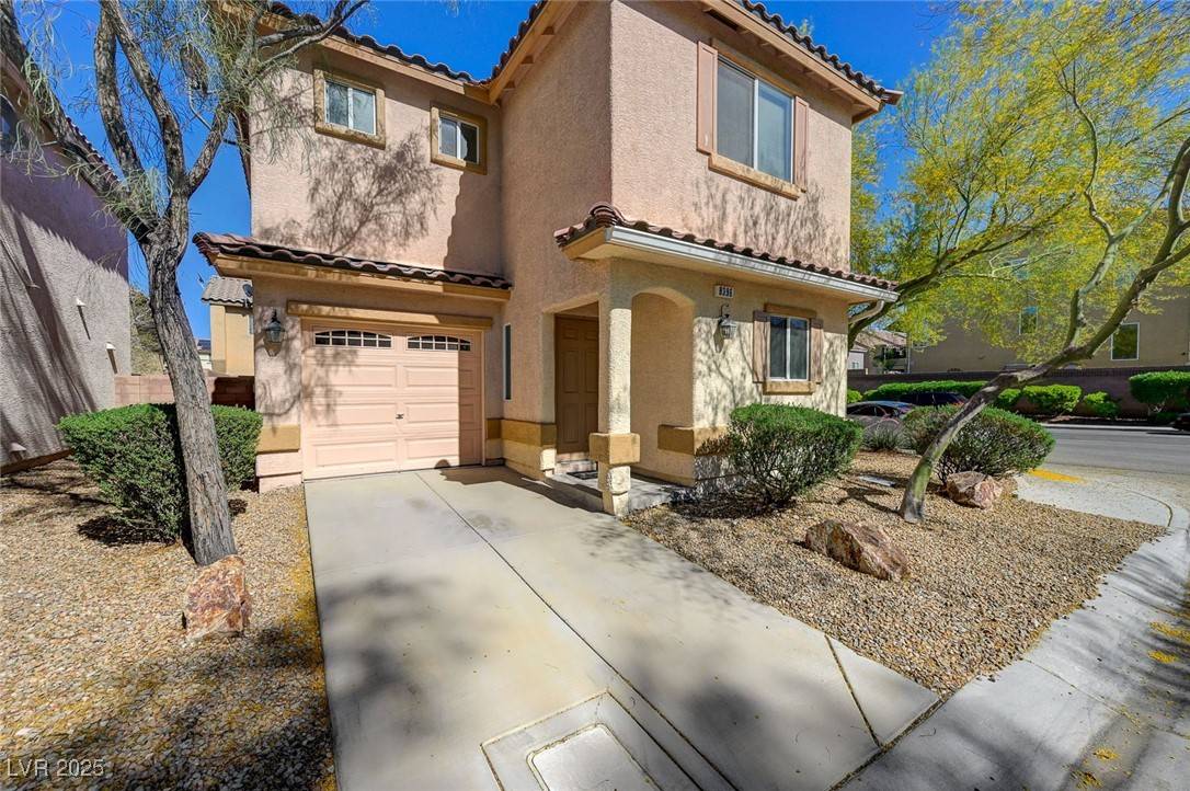 Las Vegas, NV 89139,8396 Pearl Beach CT