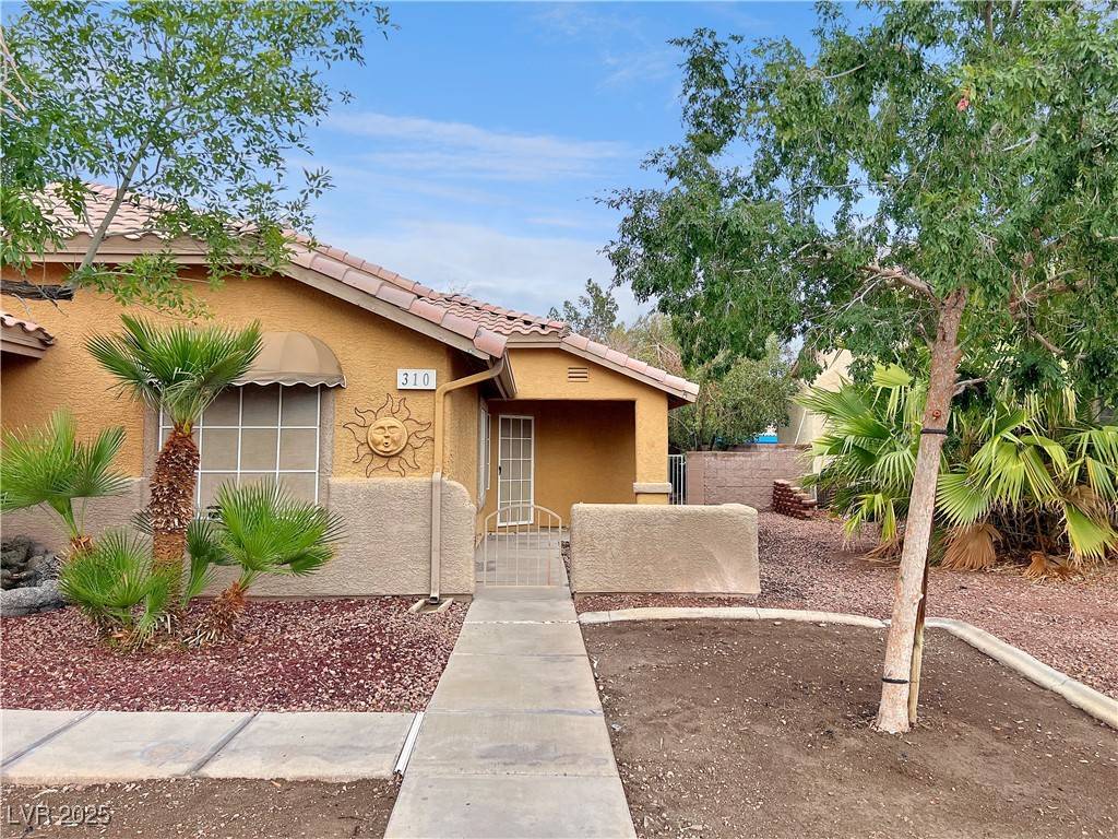 Henderson, NV 89014,310 Sorrelwood ST
