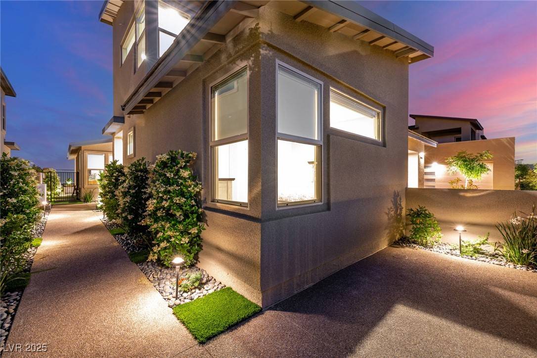 Las Vegas, NV 89138,436 Crown Mesa AVE