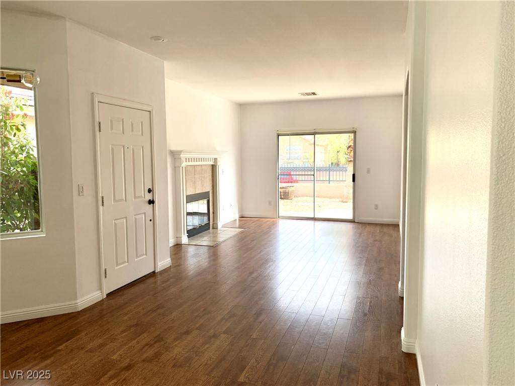 Las Vegas, NV 89134,9236 Canalino DR