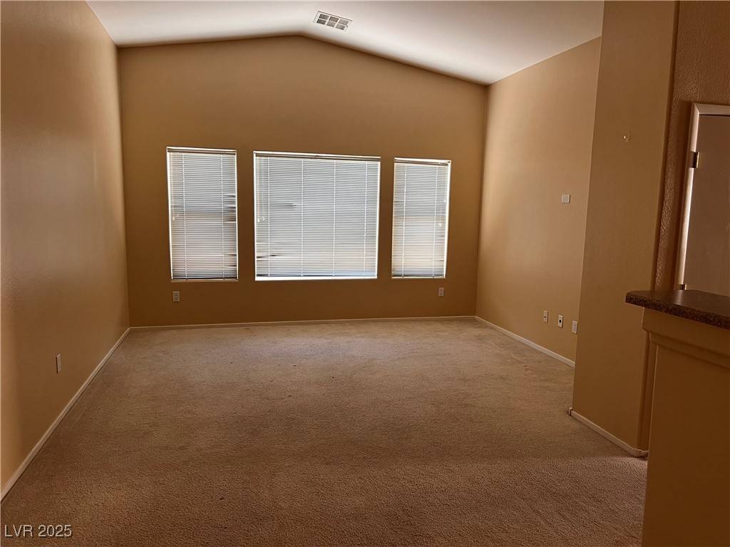 Las Vegas, NV 89178,8688 Tomnitz AVE #101