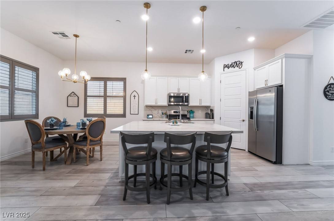 Henderson, NV 89011,778 Dainty Daffodil ST