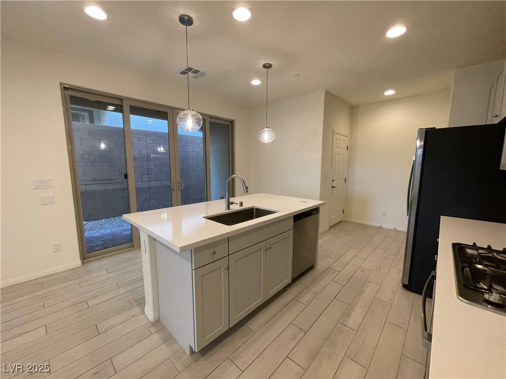Las Vegas, NV 89138,11751 Emerald Lake AVE #.