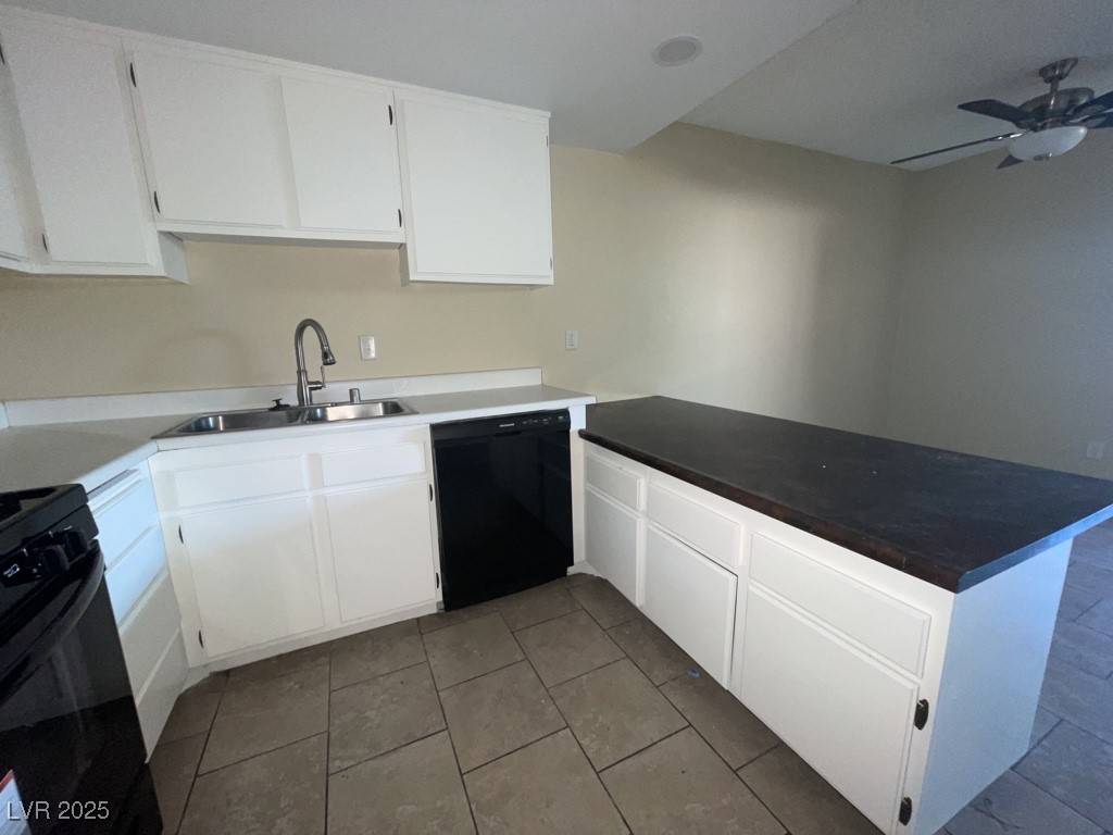 Las Vegas, NV 89121,2918 Klinger CIR #2