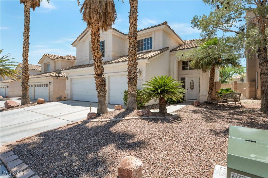 Las Vegas, NV 89147,9923 Sierra Canyon WAY