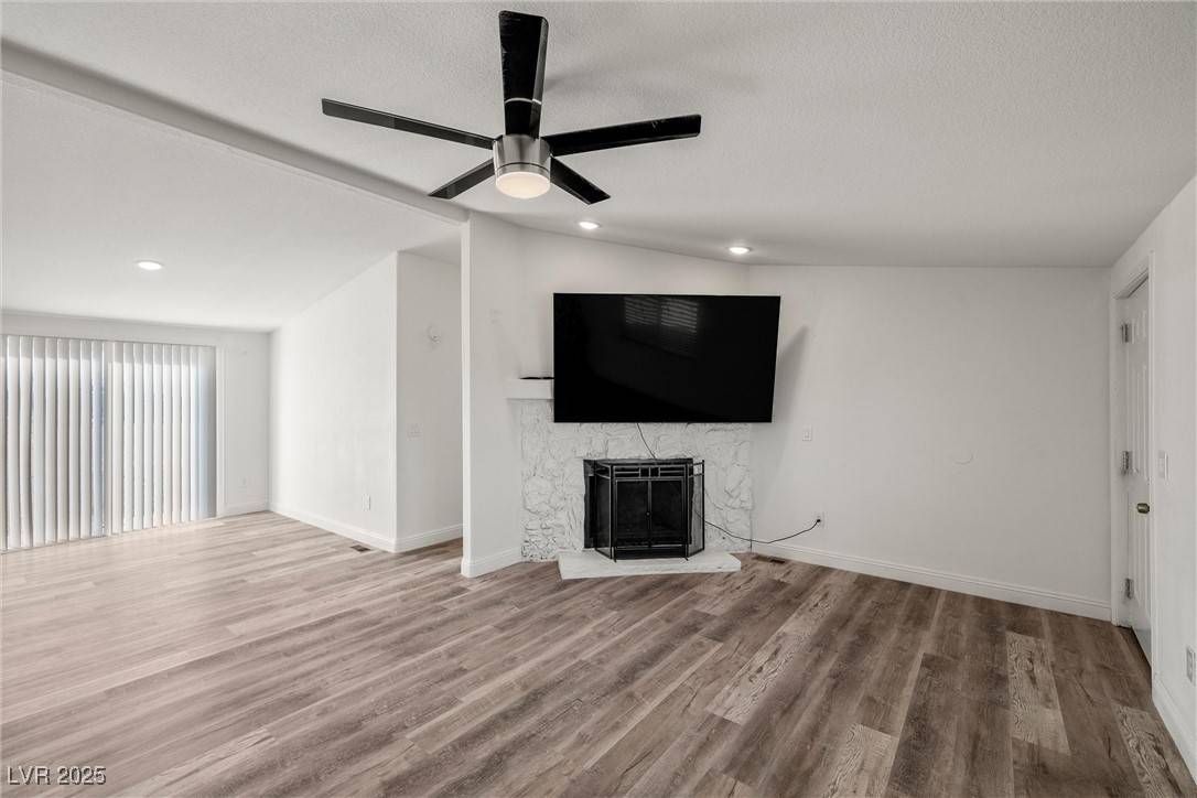 Pahrump, NV 89048,1621 Windy LN