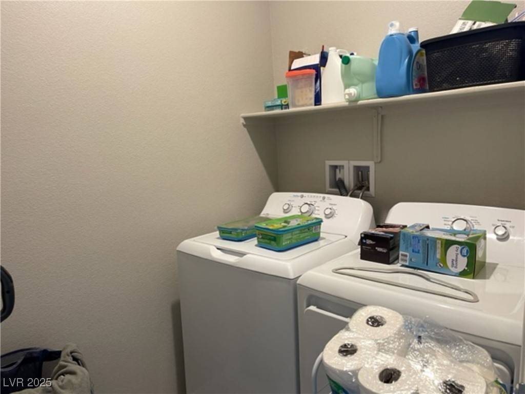 North Las Vegas, NV 89084,4407 Creekside Cavern AVE