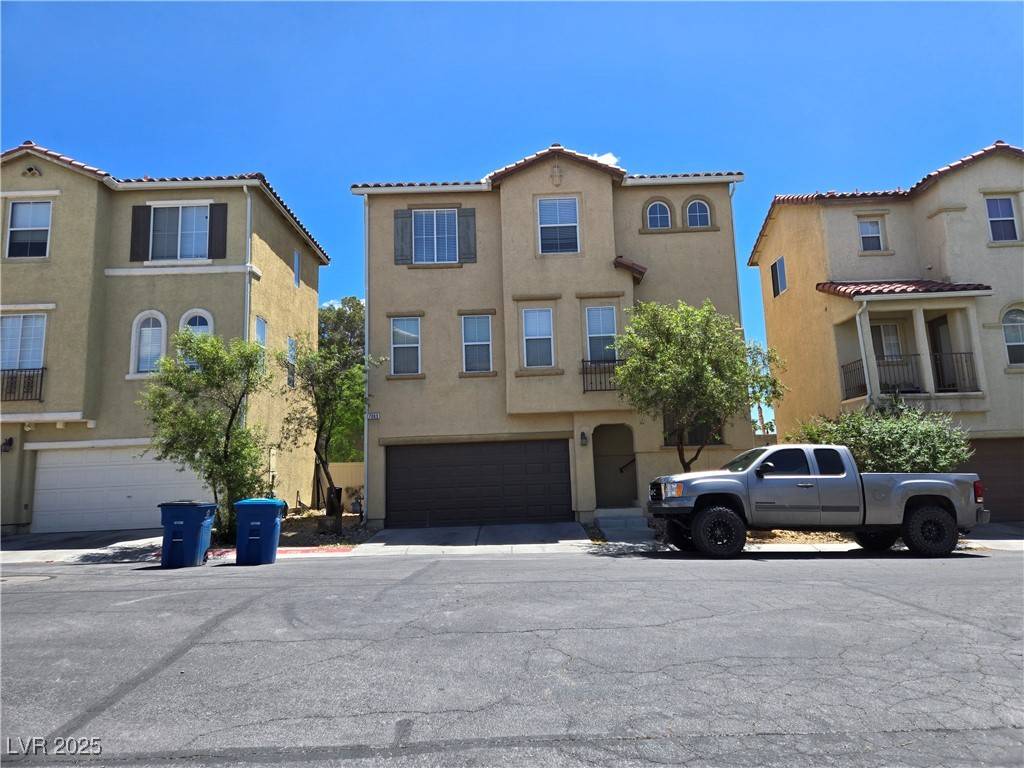 Las Vegas, NV 89156,7063 CANARY IVY WAY