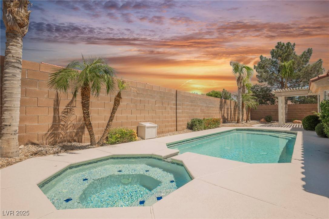 Las Vegas, NV 89141,3882 Genoa DR