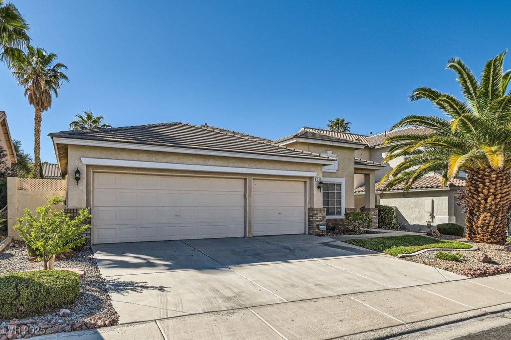 Henderson, NV 89012,285 Canyon Spirit DR