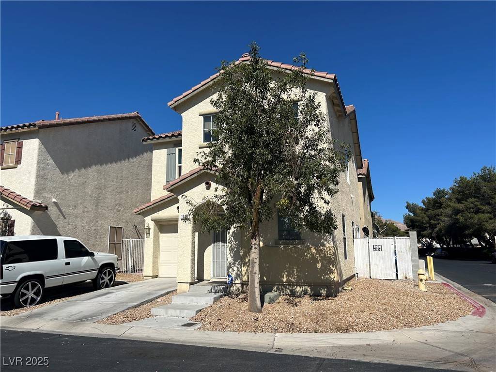 Las Vegas, NV 89142,1310 Golden Apple ST