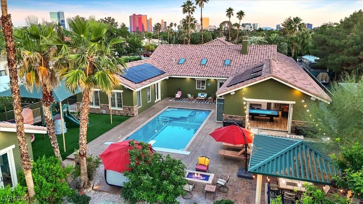 Las Vegas, NV 89102,2822 Ashby AVE