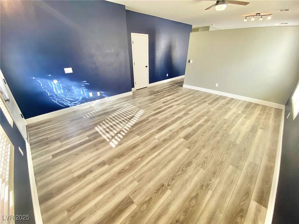 North Las Vegas, NV 89031,3730 Caribbean Blue AVE