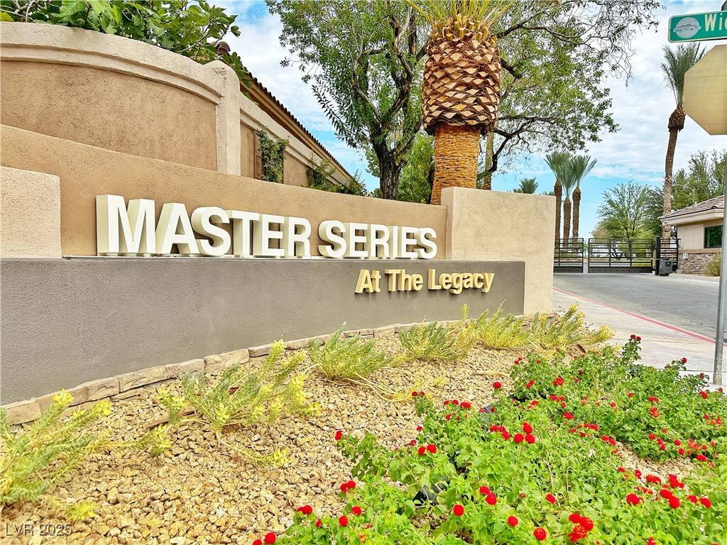 Henderson, NV 89074,2451 Tour Edition DR