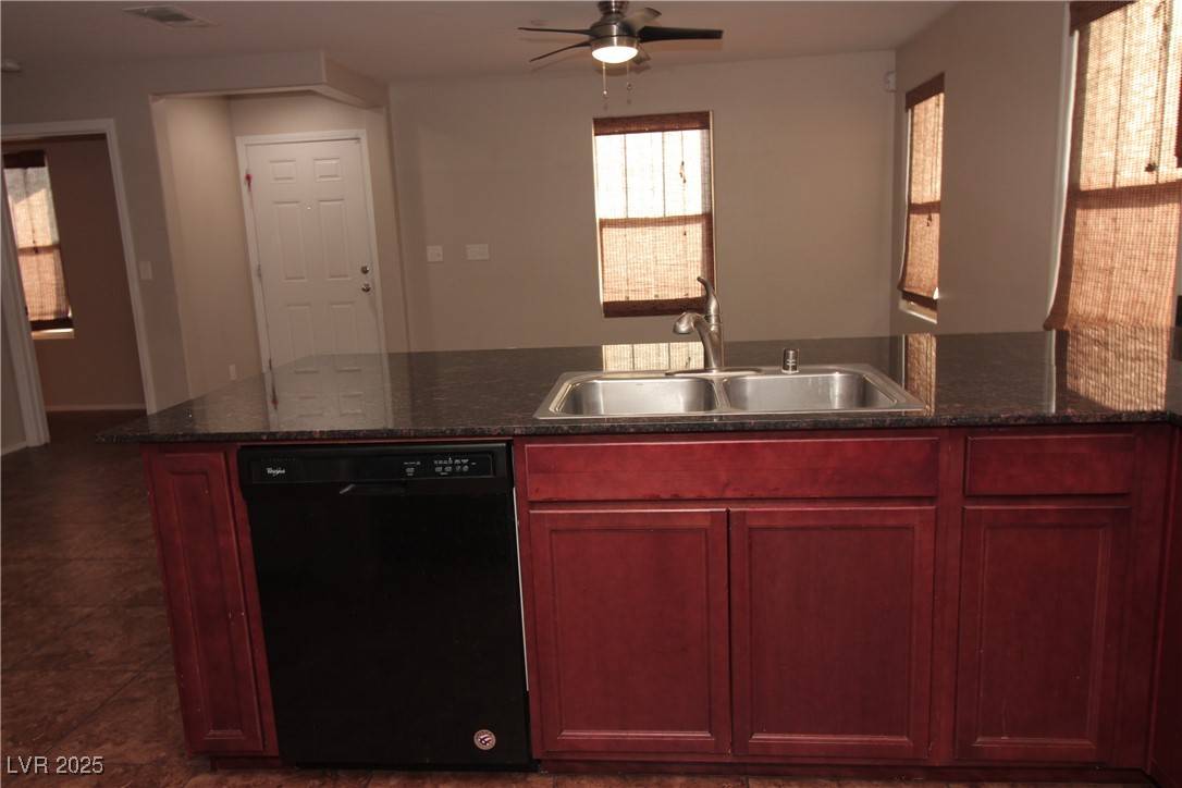 Henderson, NV 89015,676 Swift Eagle AVE
