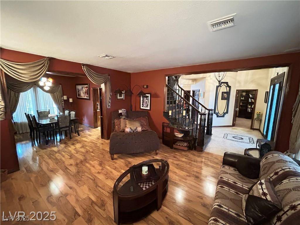 Las Vegas, NV 89129,8138 Yucca Springs DR