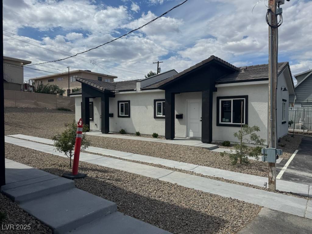 Las Vegas, NV 89101,365 N 16th ST #1