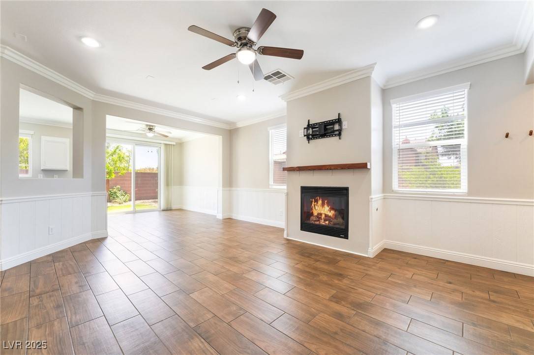 Las Vegas, NV 89178,9986 PANGUITCH LAKE CT