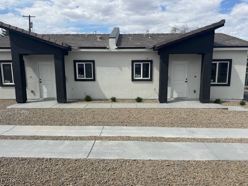 Las Vegas, NV 89101,383 N 16th ST #2