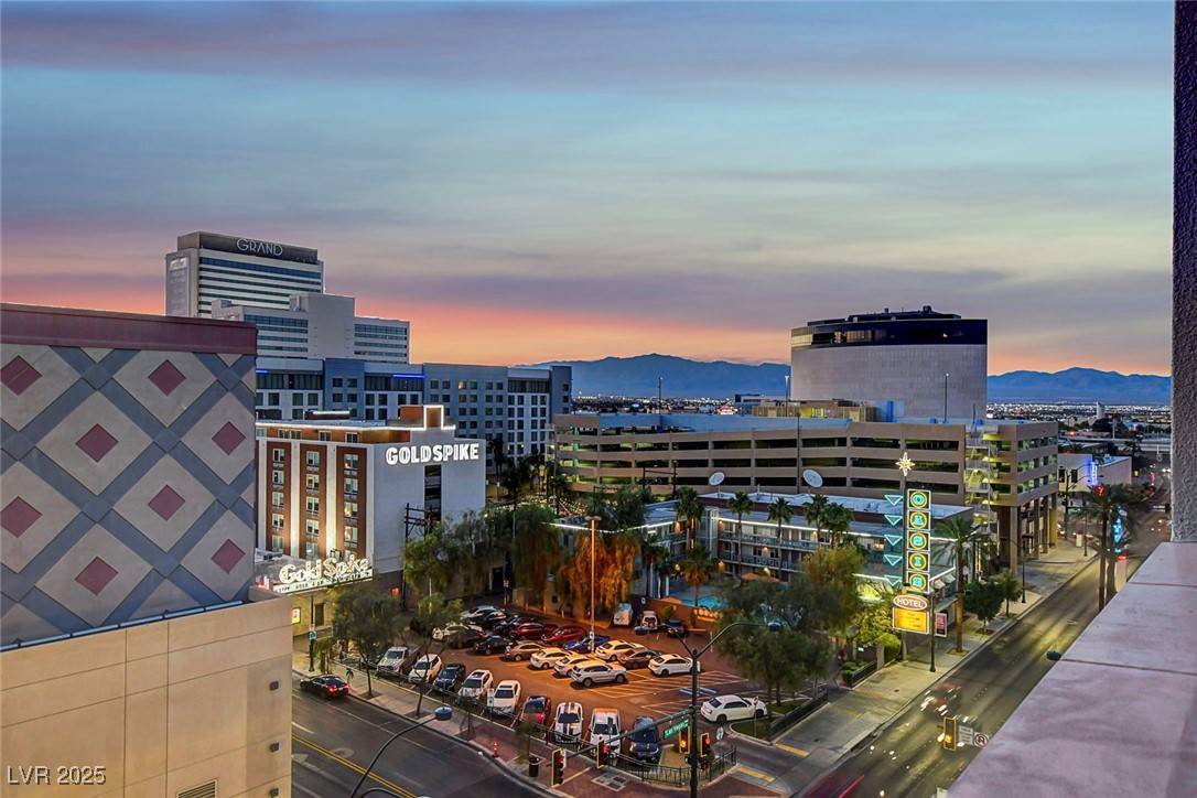 Las Vegas, NV 89101,150 N LAS VEGAS BLVD #804