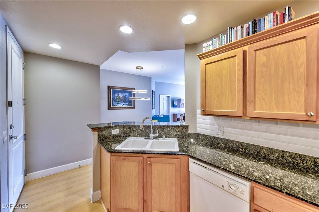 Las Vegas, NV 89123,91 E Agate AVE #307