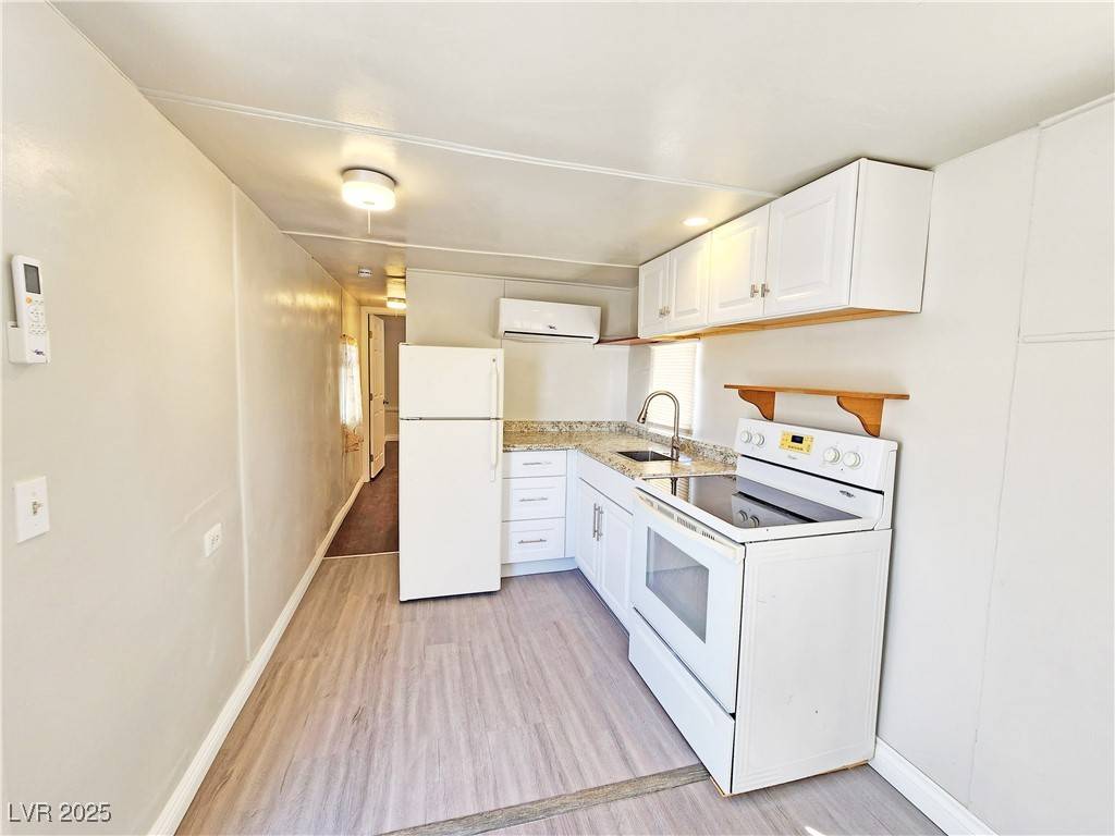 Pahrump, NV 89060,2220 W Bell Vista AVE #4