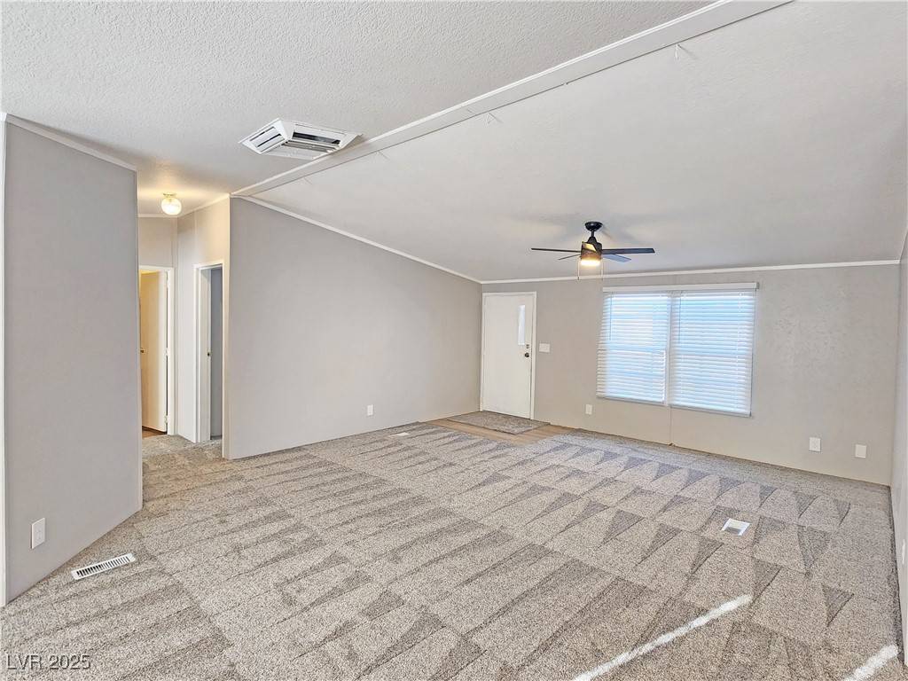 Pahrump, NV 89048,320 W Comstock CIR
