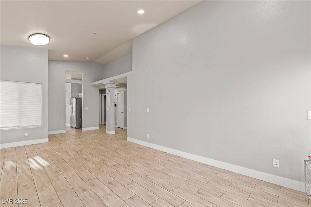 Las Vegas, NV 89130,5616 Royal Castle LN