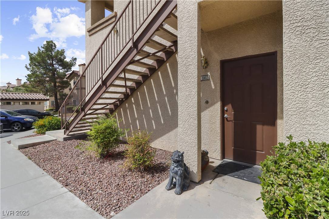 Las Vegas, NV 89147,8501 W University AVE #1002