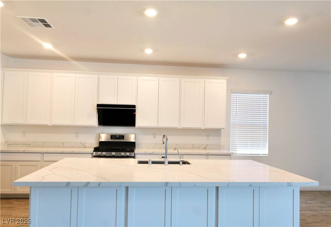 Las Vegas, NV 89139,6250 Lamont Hills AVE