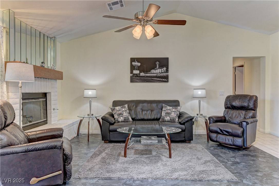 Las Vegas, NV 89134,8912 SIGNAL TERRACE DR