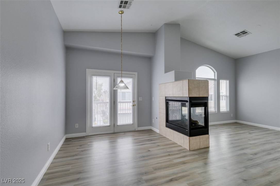 Las Vegas, NV 89178,8675 Traveling Breeze AVE #101